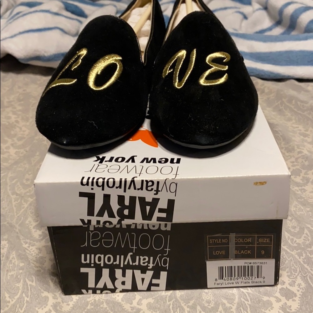 Shoes - Picture 2 of 3